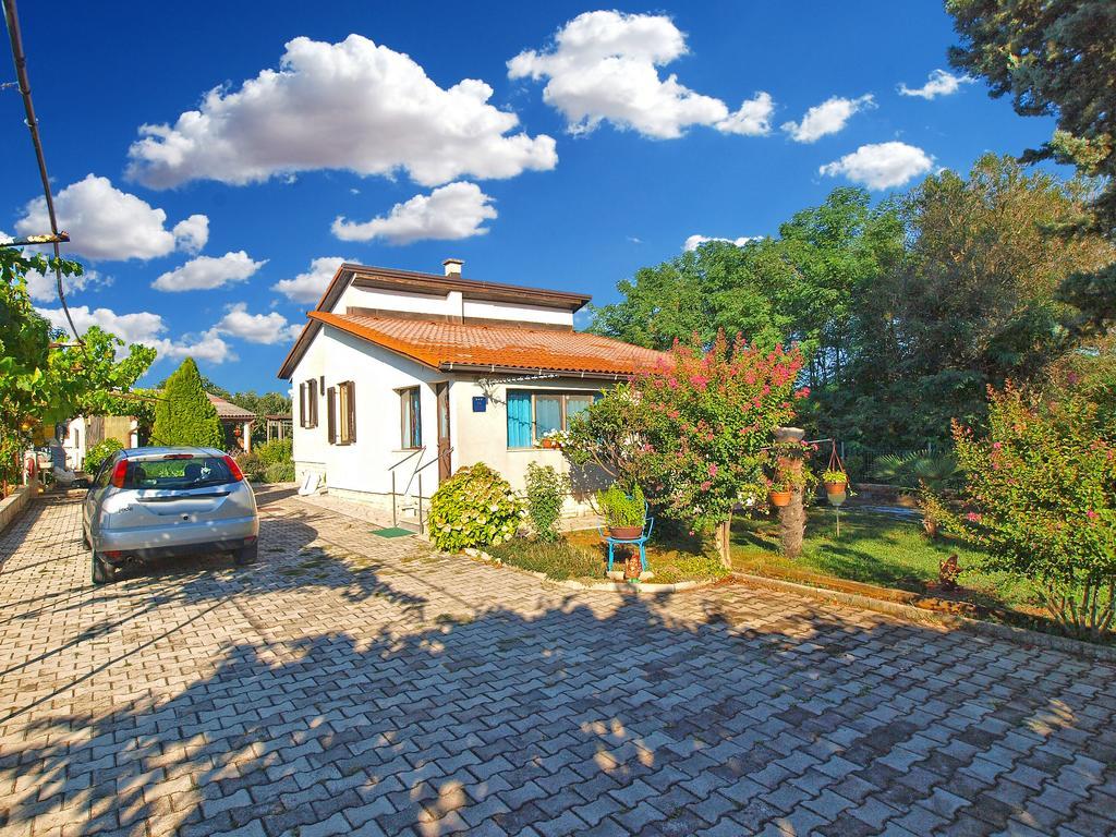 House Silvana 1461 Pula Exterior photo